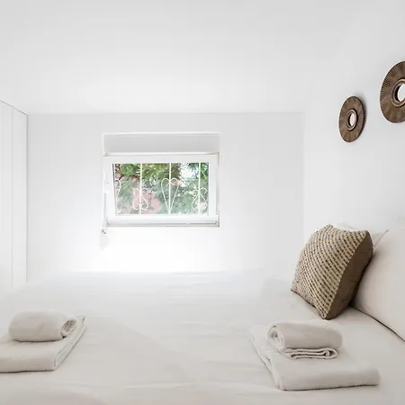 Le Flat Santa Catarina Ii * Lisboa